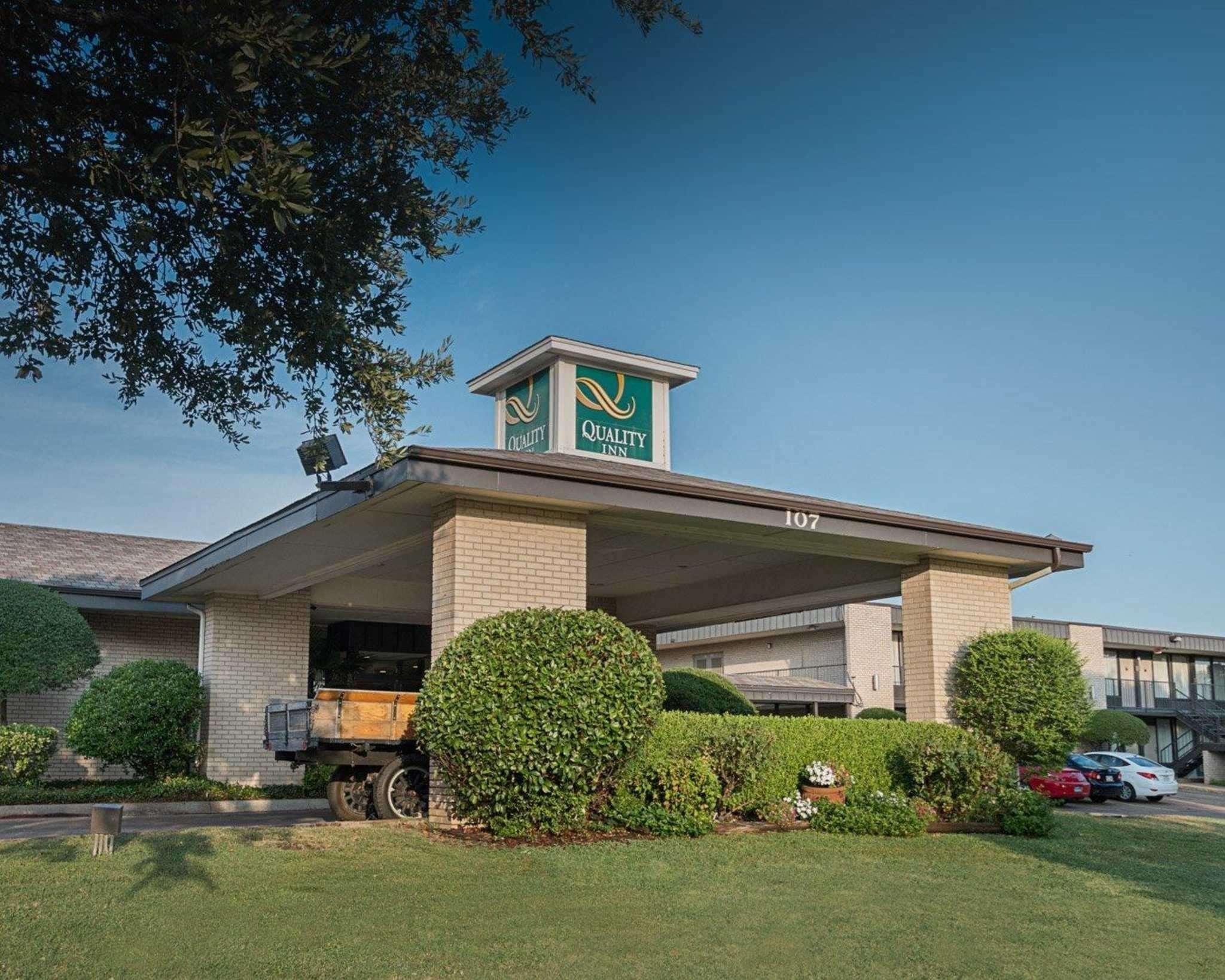 Quality Inn Ennis Exterior foto